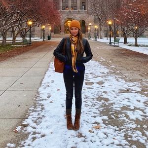 Meet your Posher, Heather